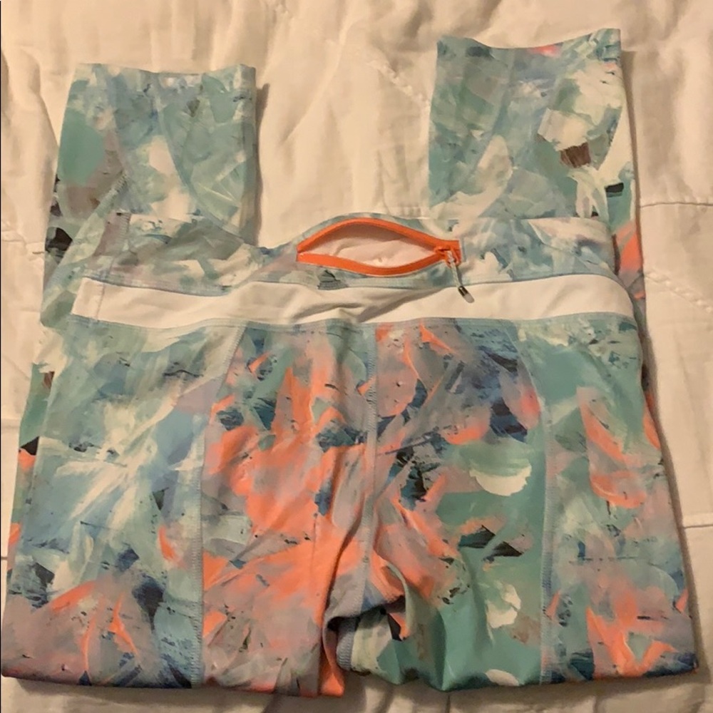 Lululemon cropped leggings